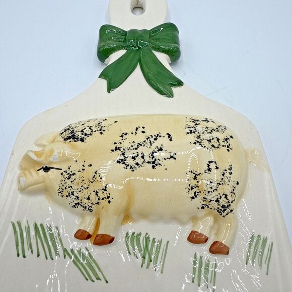 Country Kitchen Pig W/Bow Wall Hanging Trivet Decor Ceramic Painted 9.5” - Picture 3 of 12
